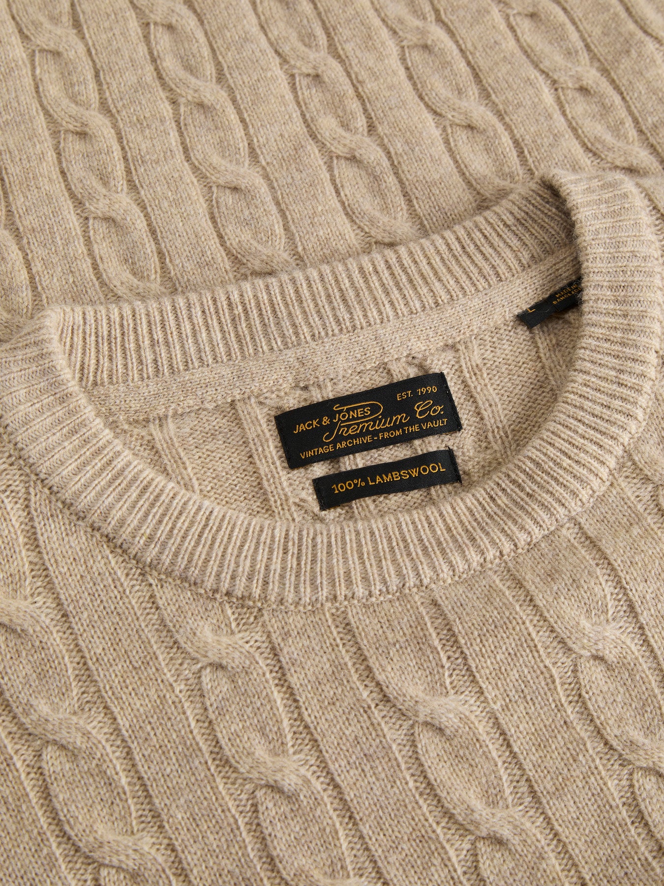 Lambswool Knit Cable Crew Neck