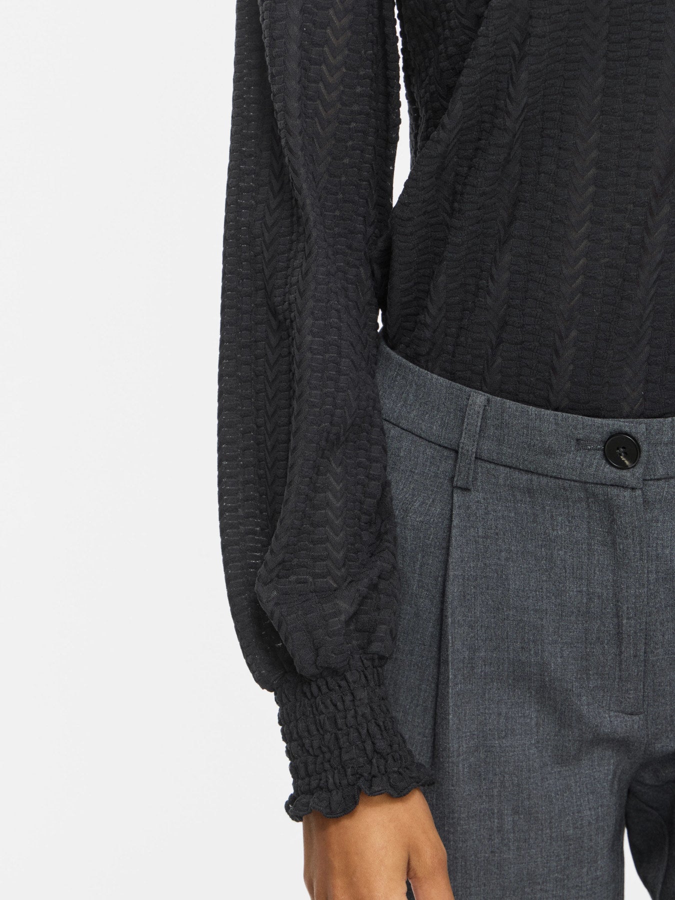 Lyri Smock Top