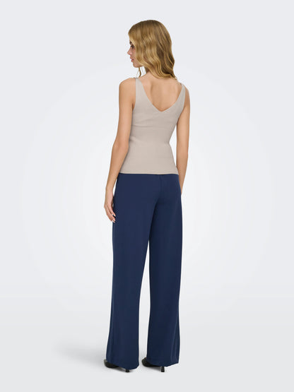 Knitted Sleeveless Top