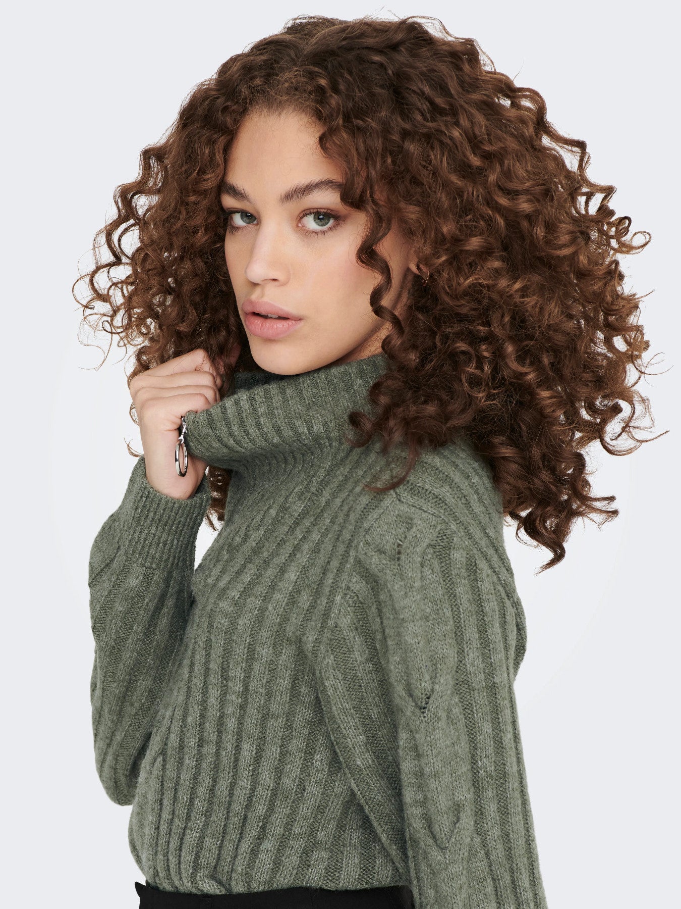 Andrea zipcable pullover knit