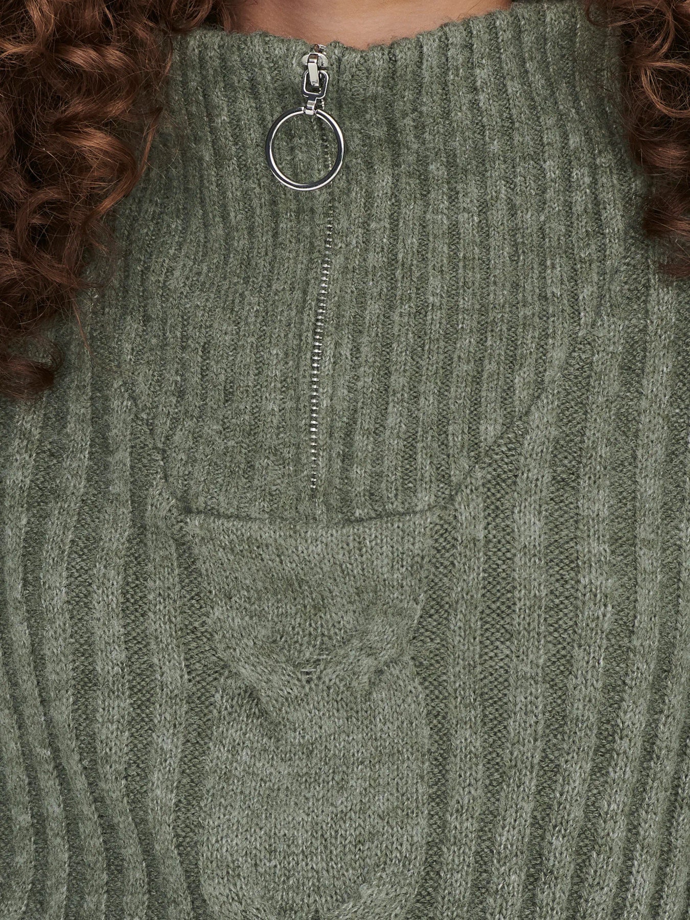 Andrea zipcable pullover knit