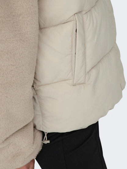 ONLWANJA Puffer jacket