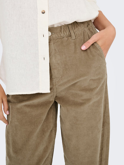Flora Ela Cord Carrot Trouser