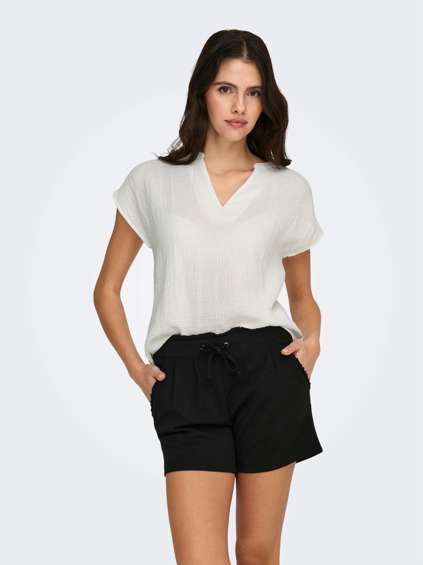 Theis Lion Life Short Sleeve Top