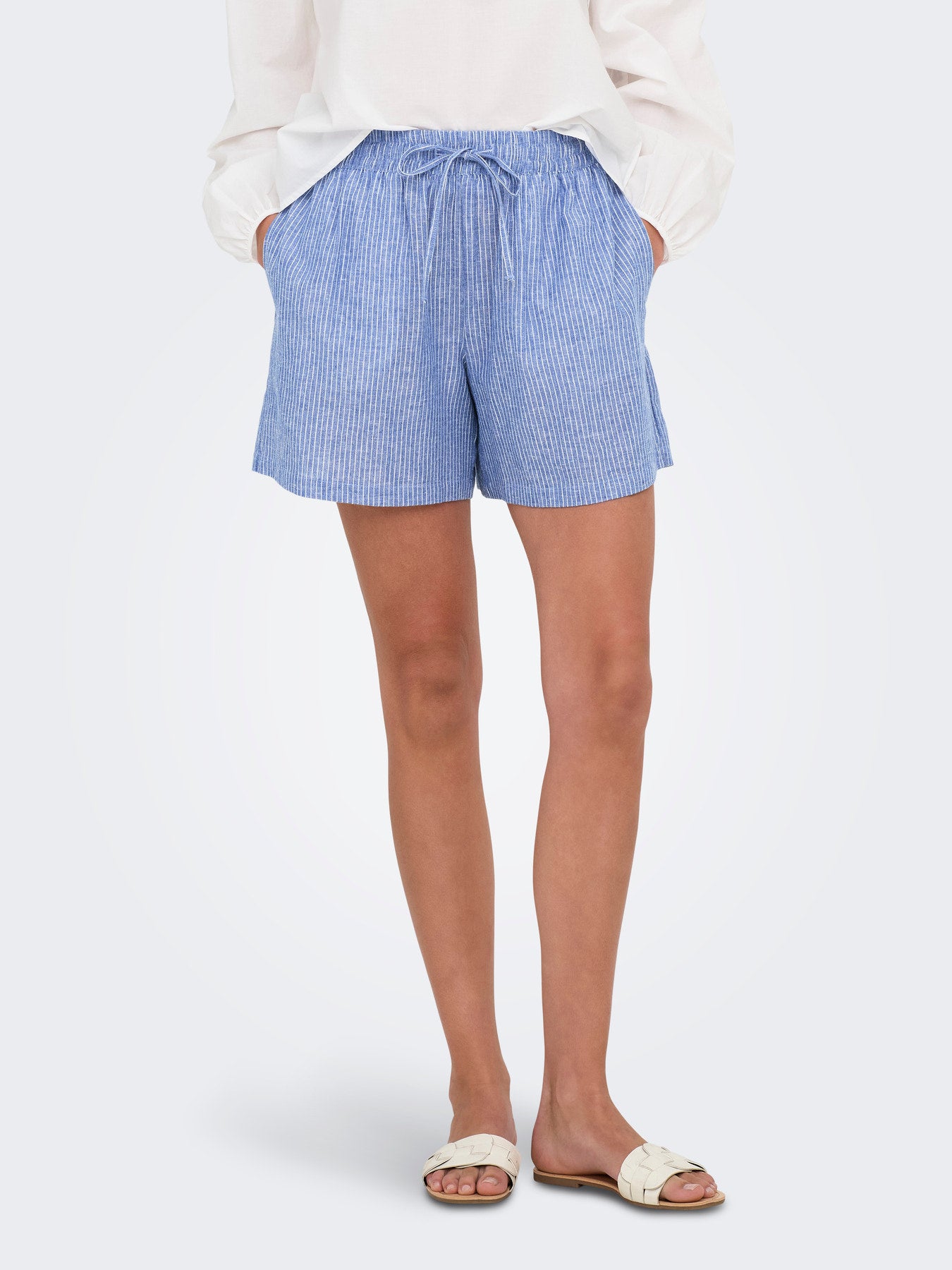 Mila Linen Shorts