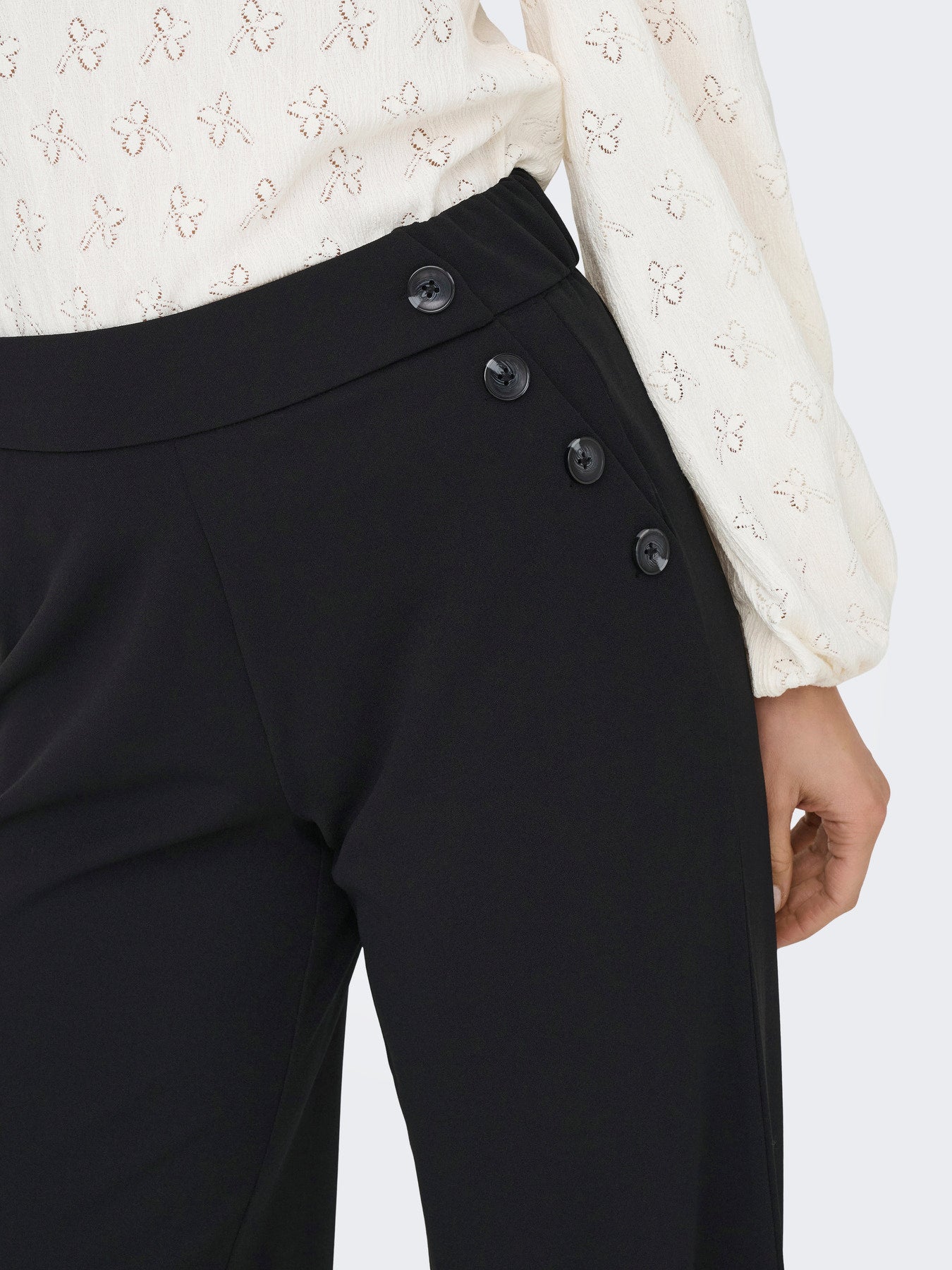 ONLRINA Regular Fit Trousers
