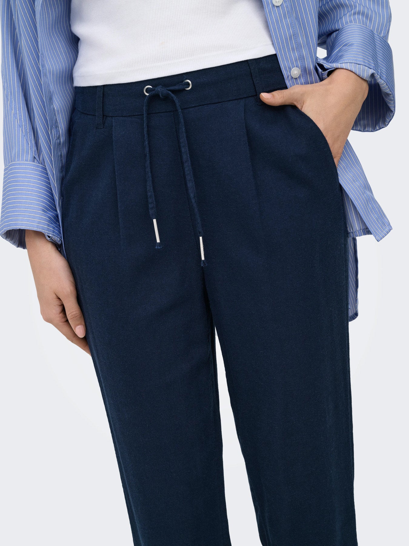 Goa Linen Blend Trousers