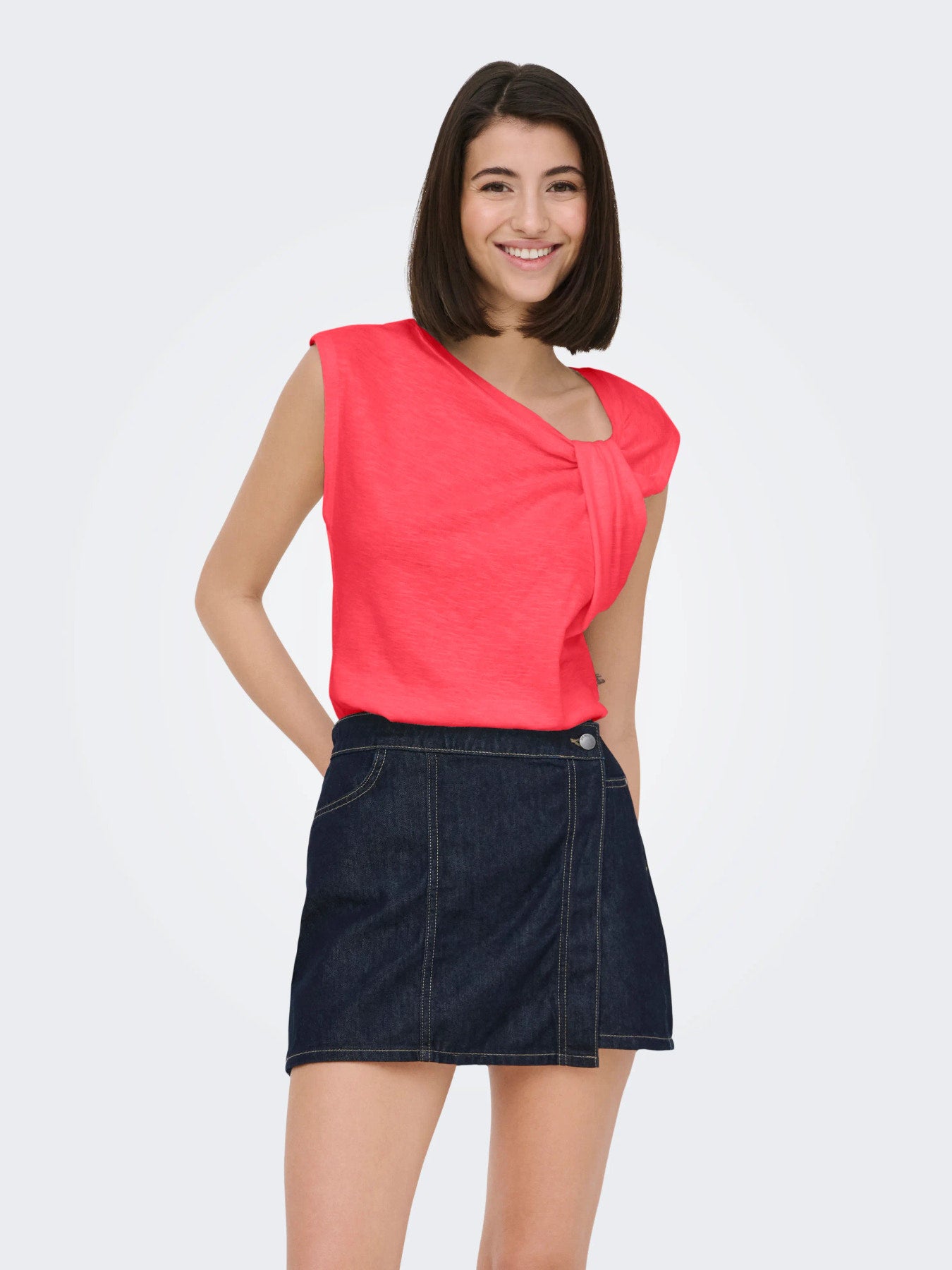 Amy Knot Top