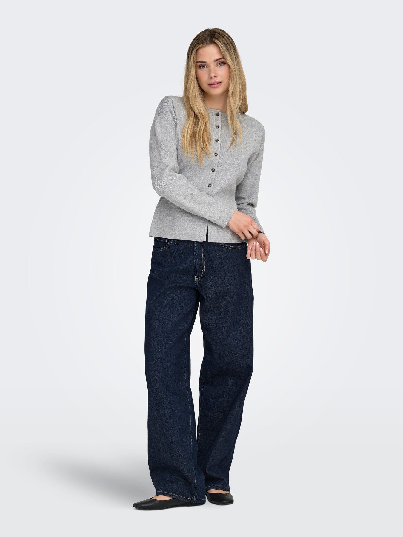 Lucy O-neck Cardigan