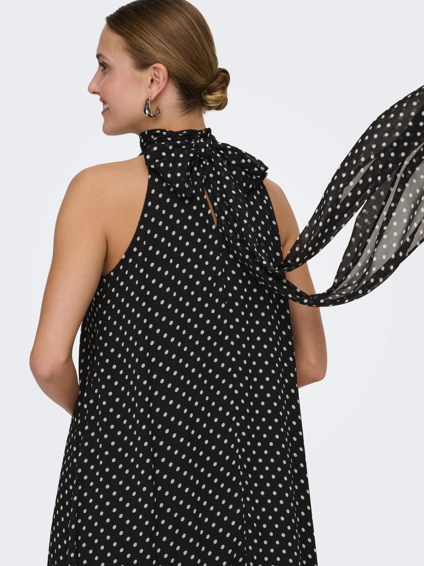 Pola Halterneck Midi Dress