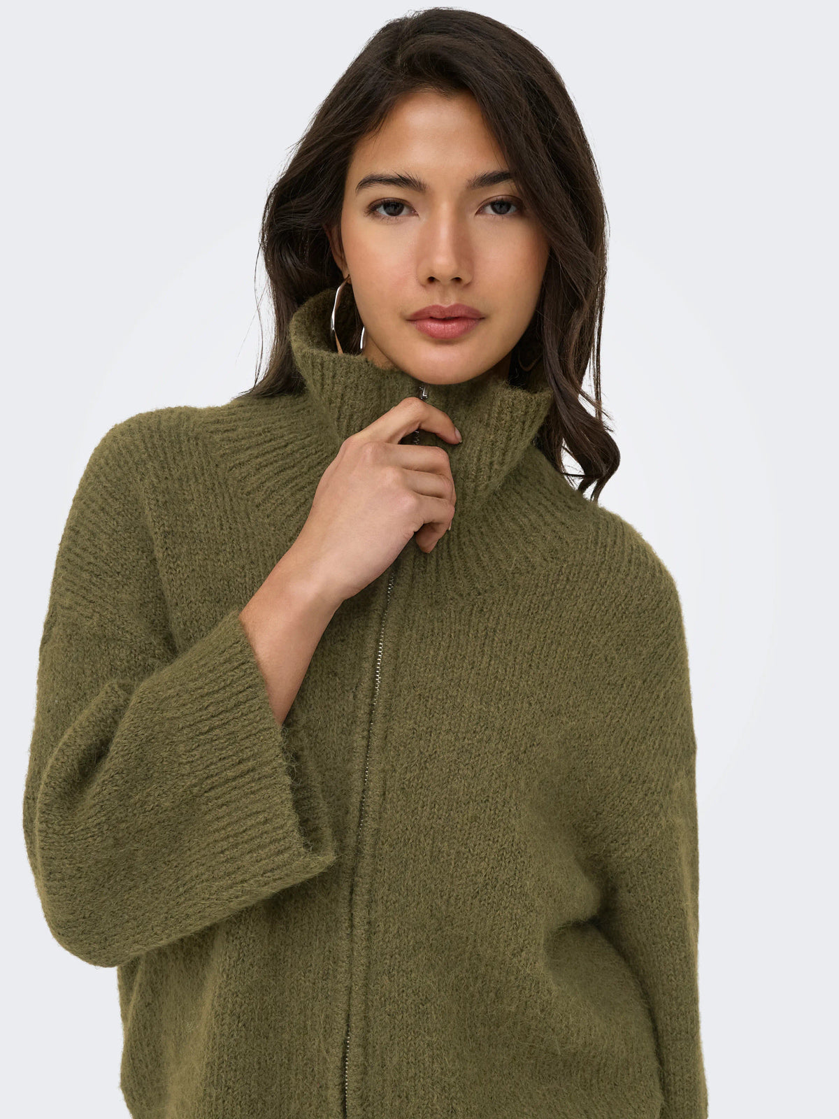 Maggie 3/4 Wide Zip Cardi