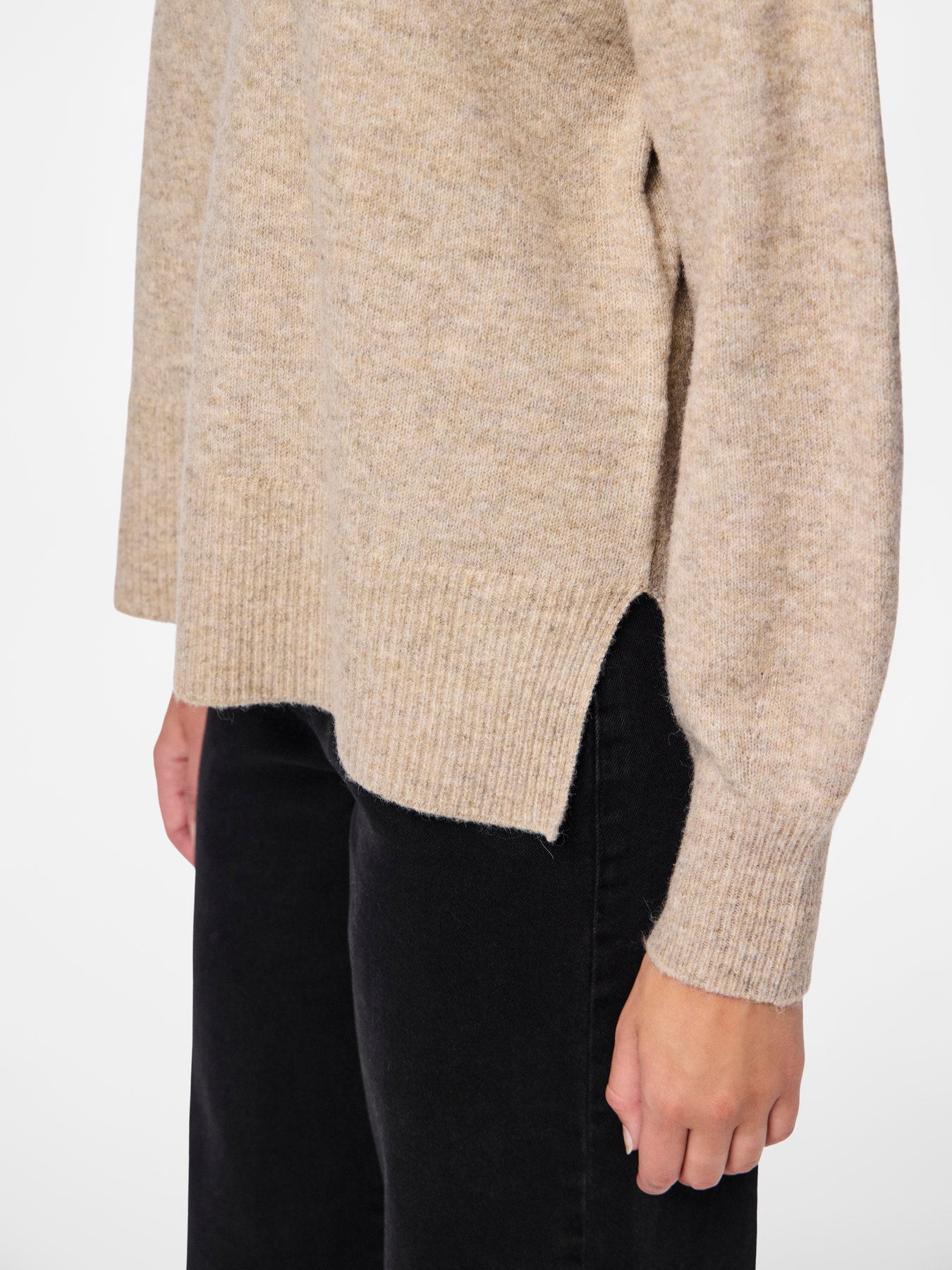 PCMALOU HIGH-NECK JUMPER