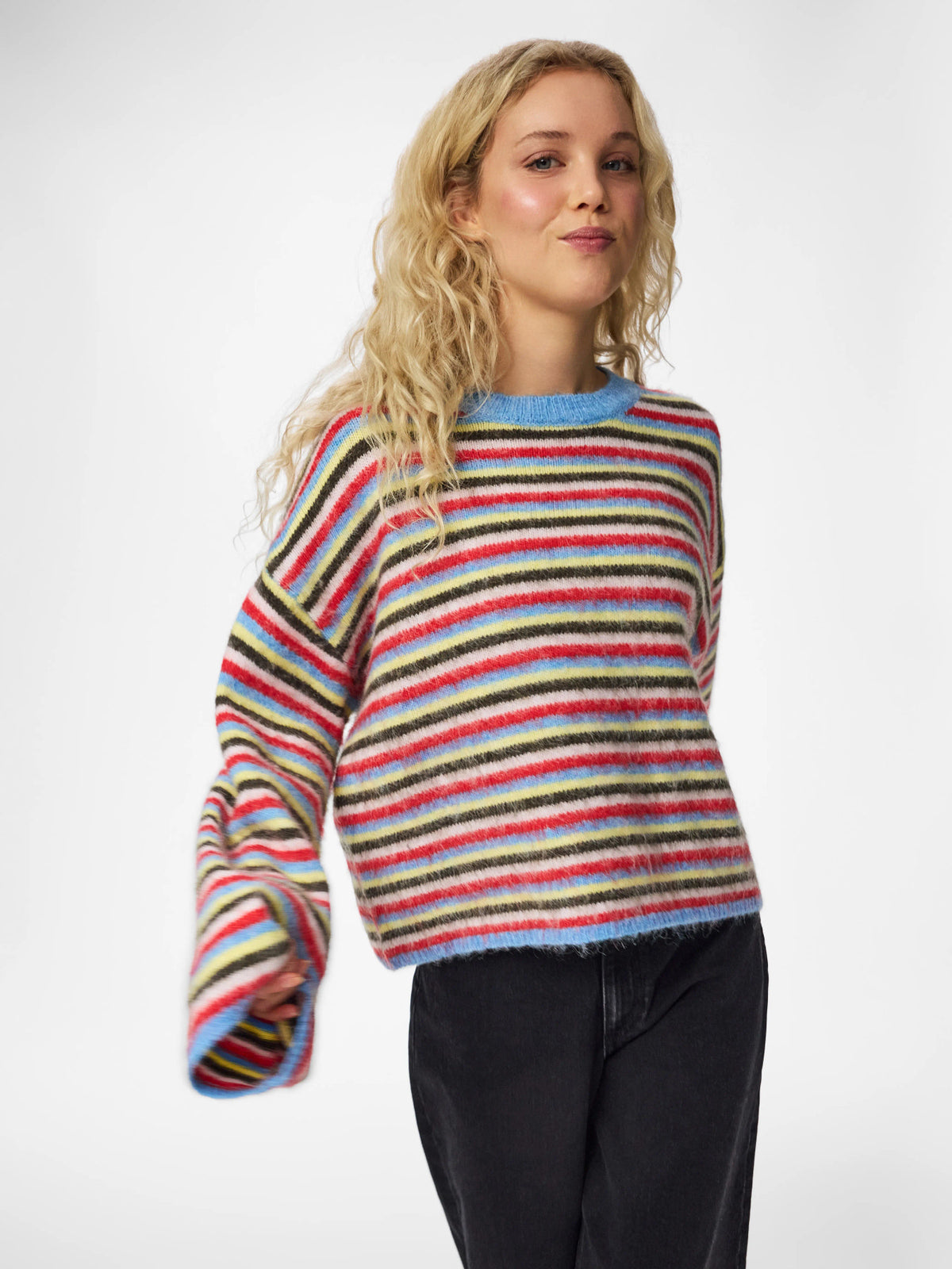 Ada Long Sleeve O-Neck Knit