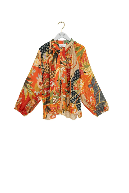 Fans Scarlet Pussy Bow Blouse S/M