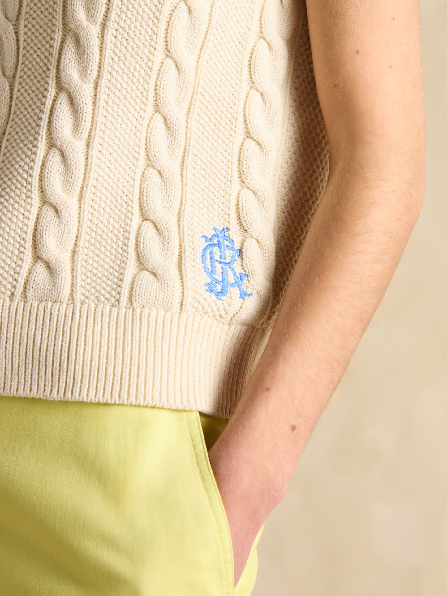 Deuce Sleeveless Knitted Top