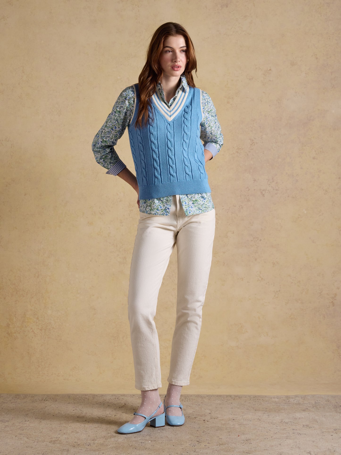 Deuce Sleeveless Knitted Top