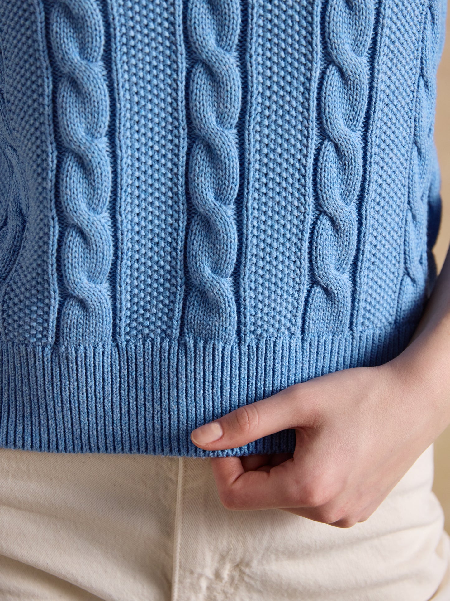 Deuce Sleeveless Knitted Top