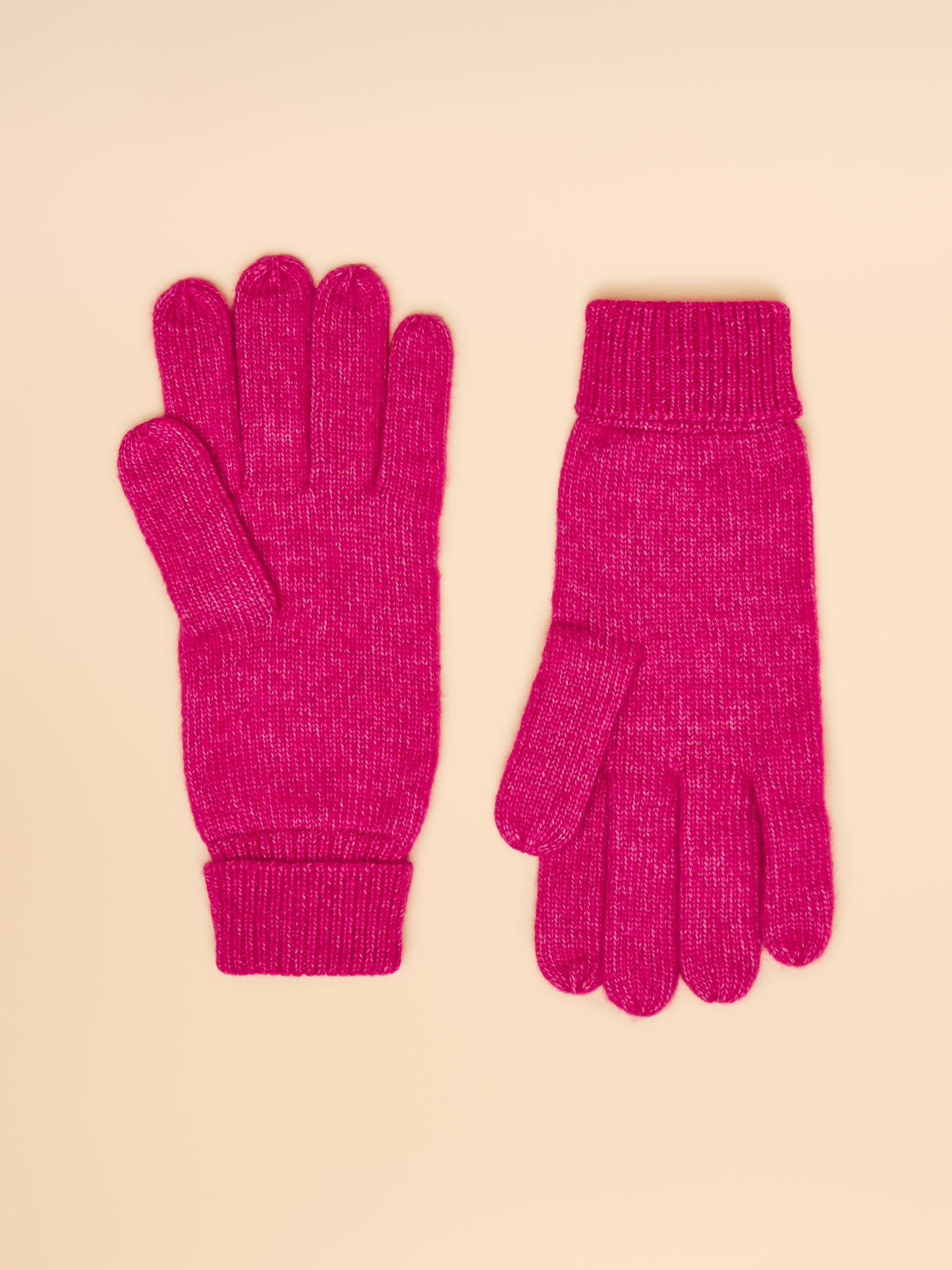 Rosa Glove