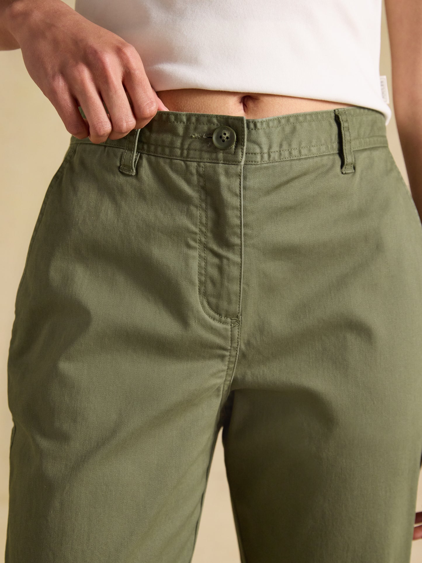 Slim Fit Chino