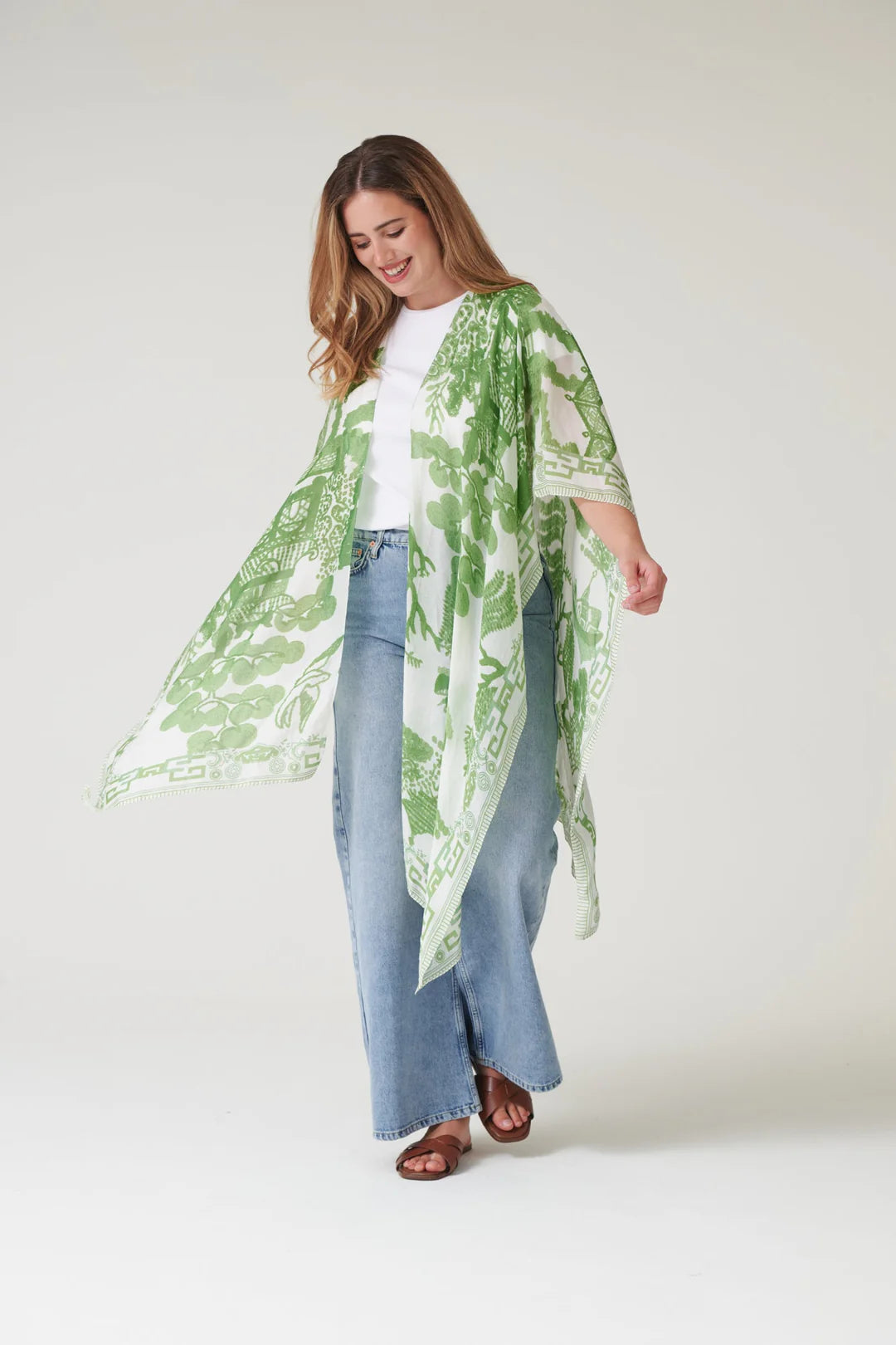 Giant Willow Green Throwover