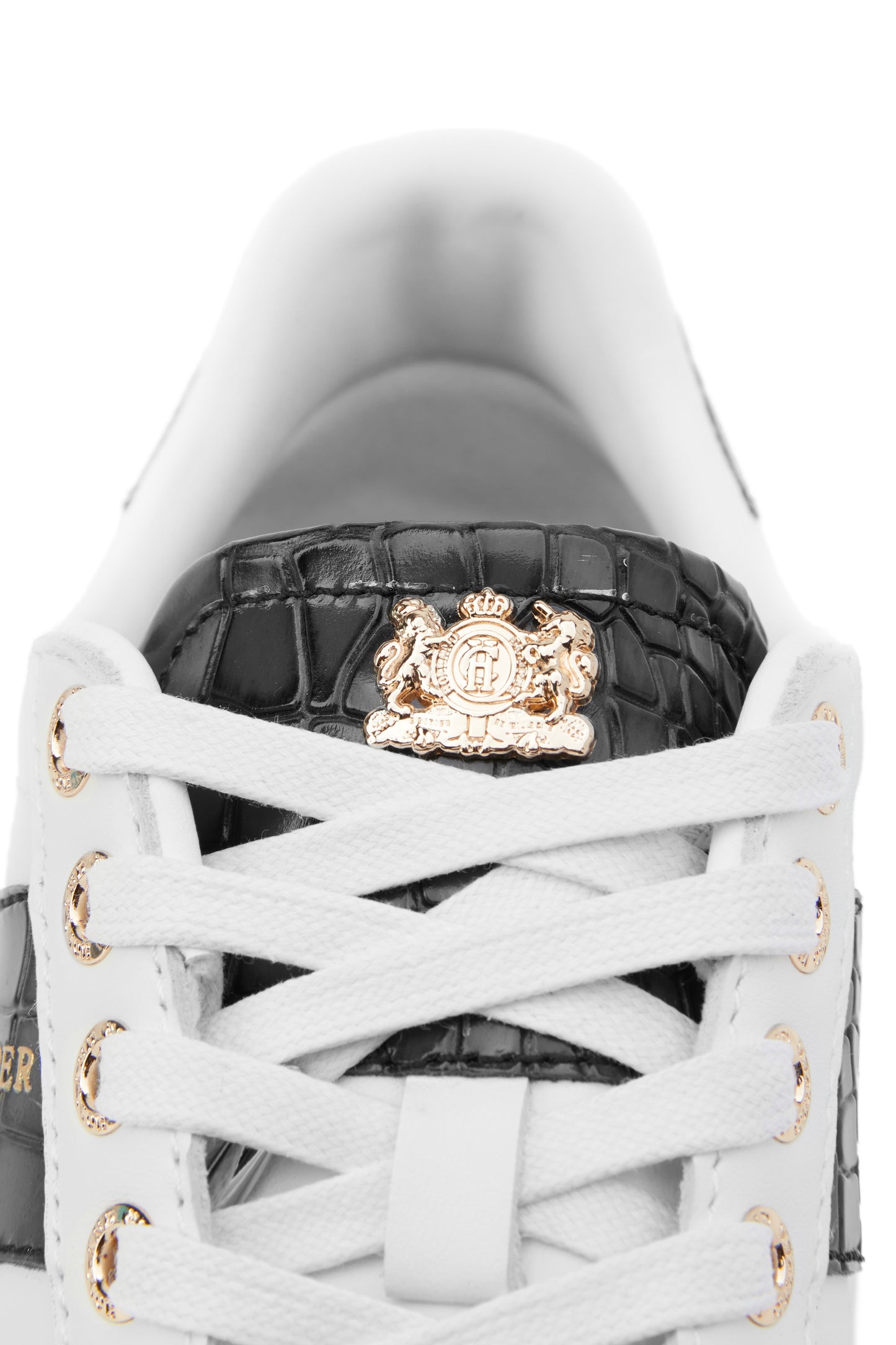 Knightsbridge Court Trainer