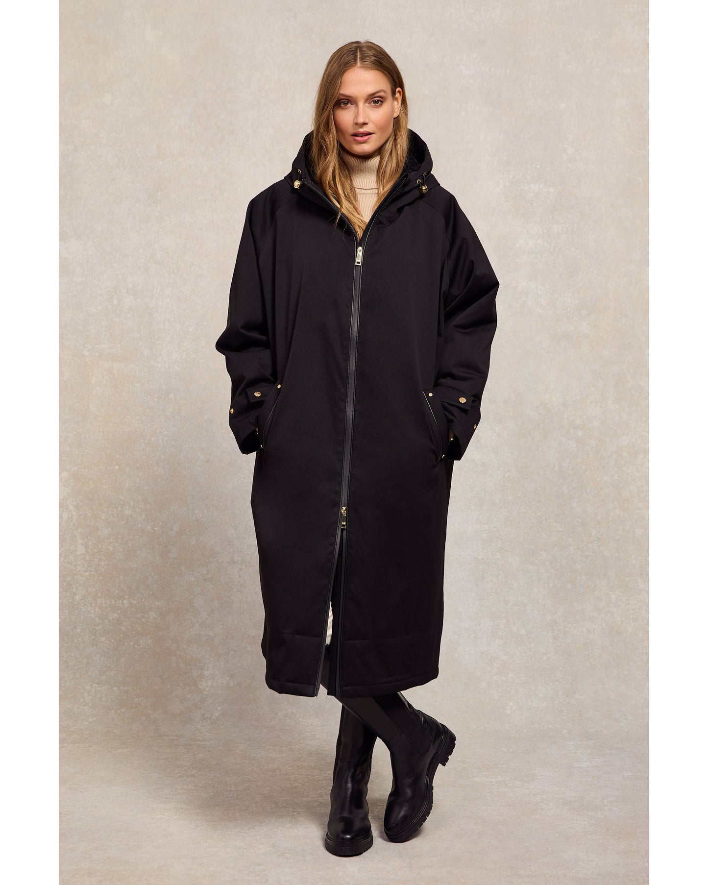 One-Size Waterproof Coat (Black)