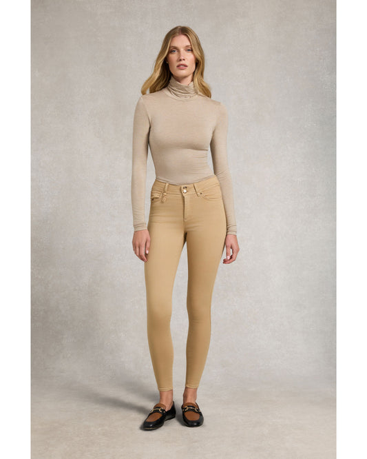 Contour Skinny Jean