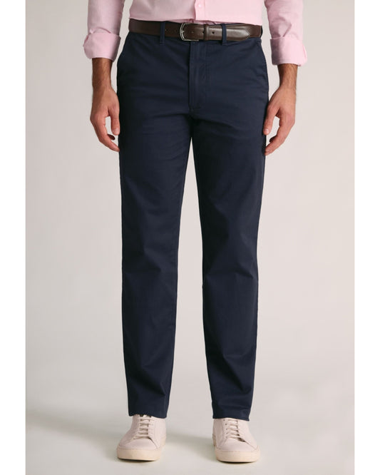 Leo Classic Fit Chino