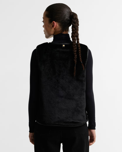 Oulton Faux-Fur Liner