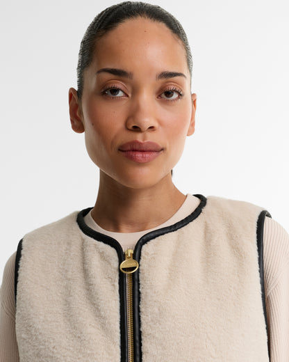 Oulton Faux-Fur Liner