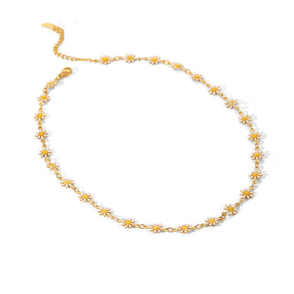 Daisy Necklace