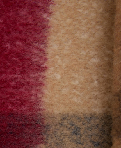 Isla Tartan Boucle Scarf