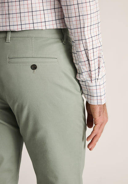 Leo Classic Fit Chino