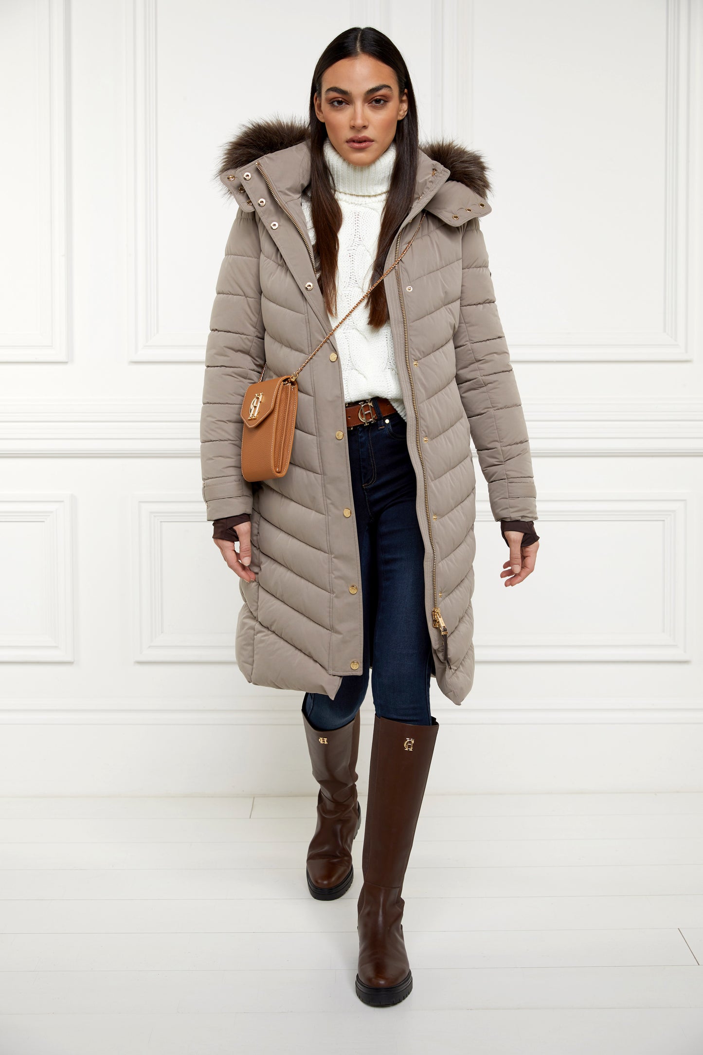 Knightsbridge Phone Pouch