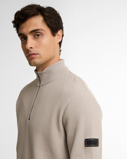 Curve Half Zip