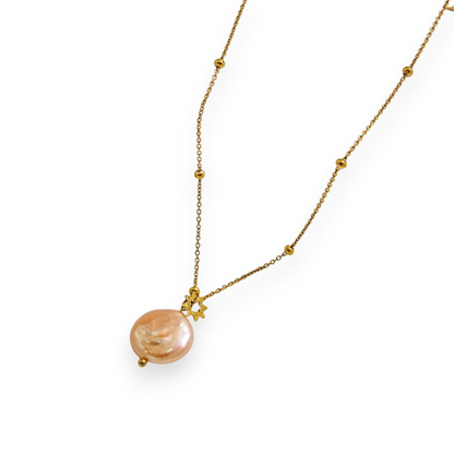 Ball chain freshwater pearl star detail necklace in gold