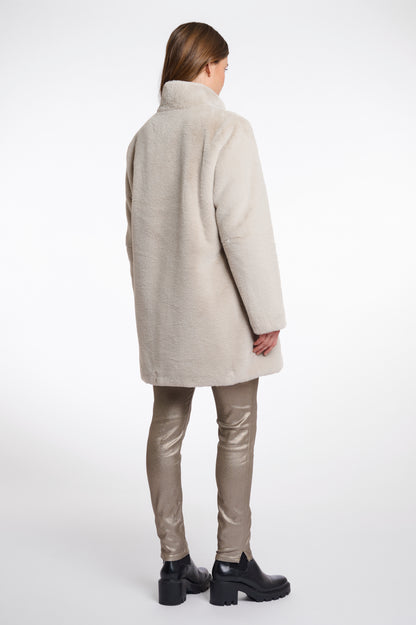 Single Breasted Fake Fur coat