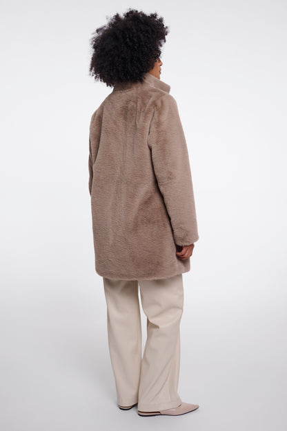 Single Breasted Faux Fur Coat