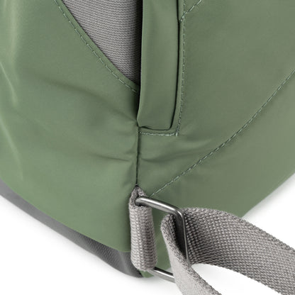 Canfield B Granite Recycled Nylon Medium