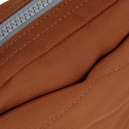 Bond Pocket Crossbody Bag in Bran