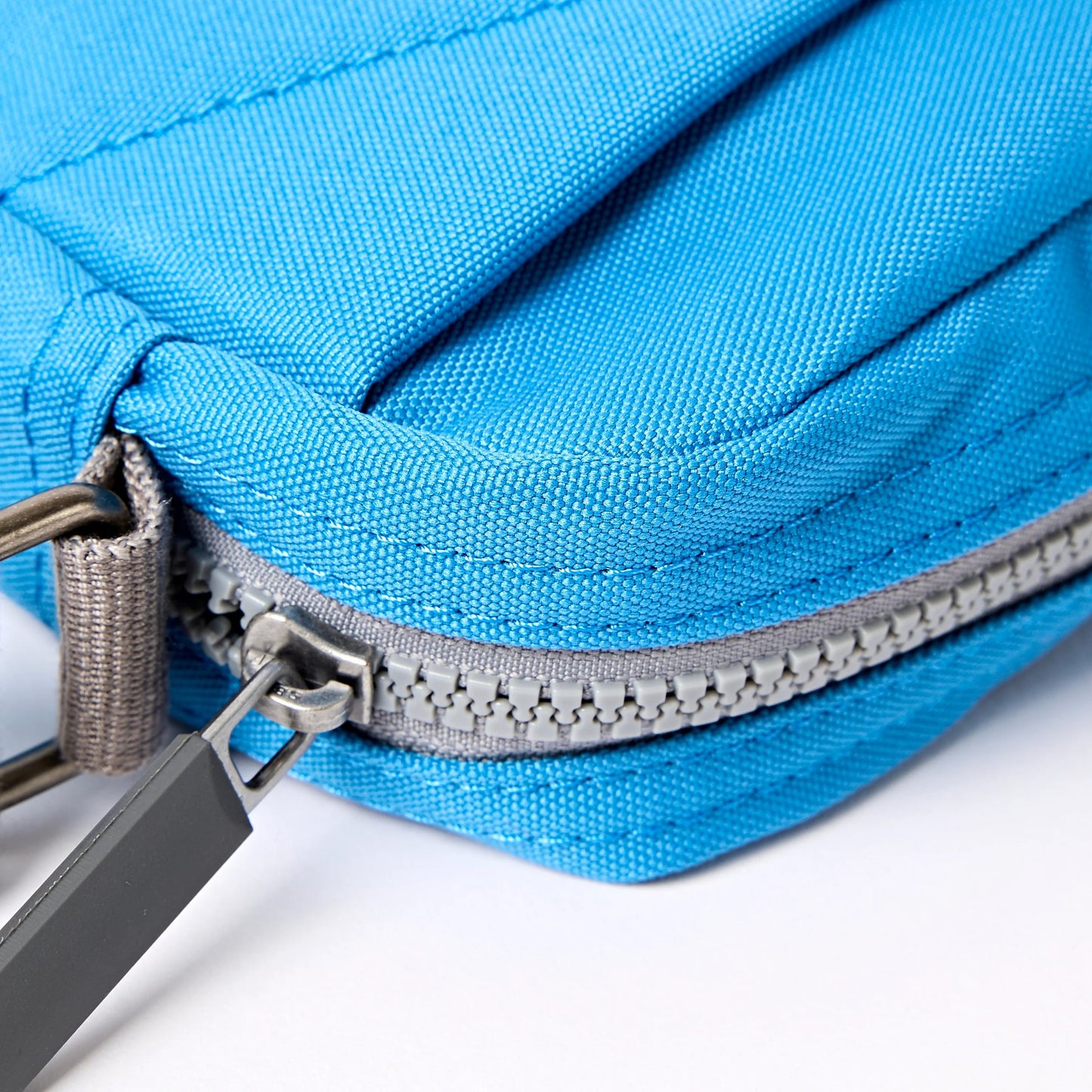 Bond Crossbody Bag in Malibu Blue Canvas
