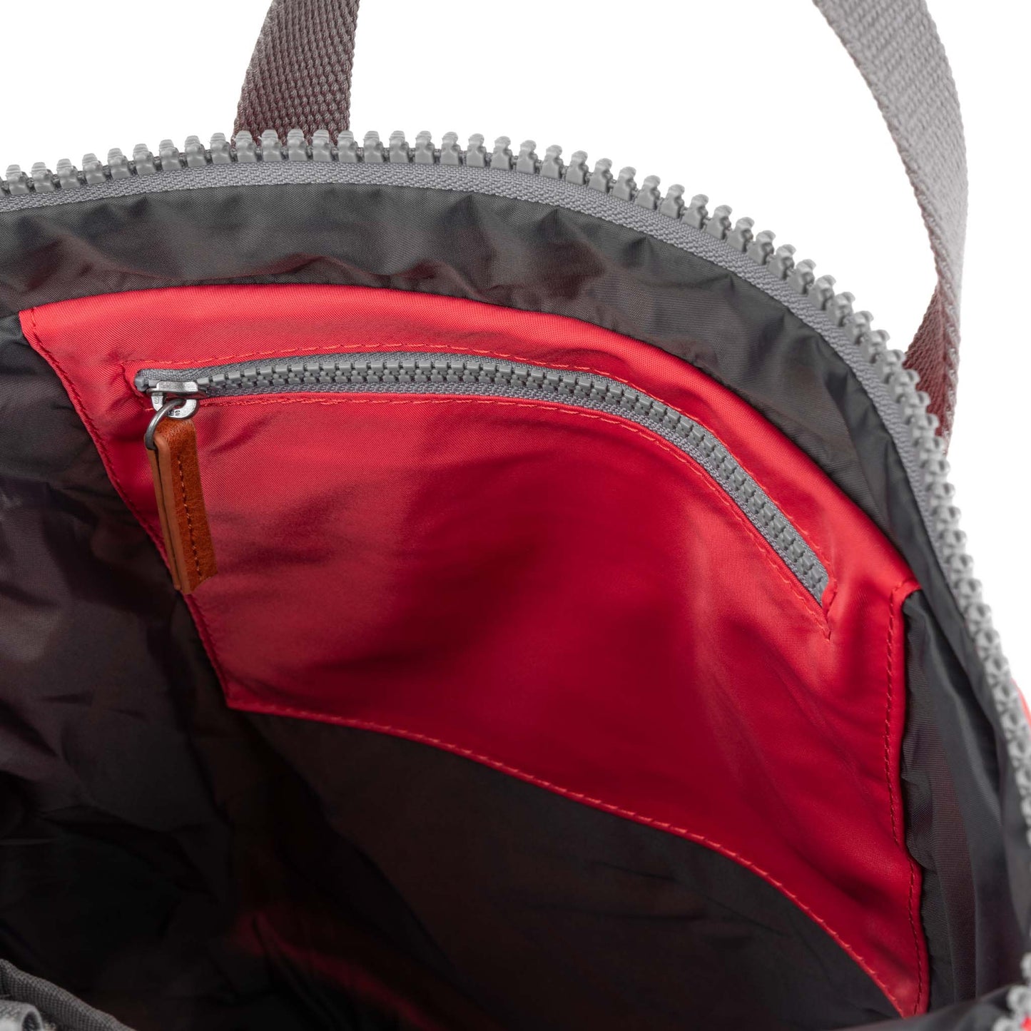 Canfield B Poppy Recycled Nylon Medium