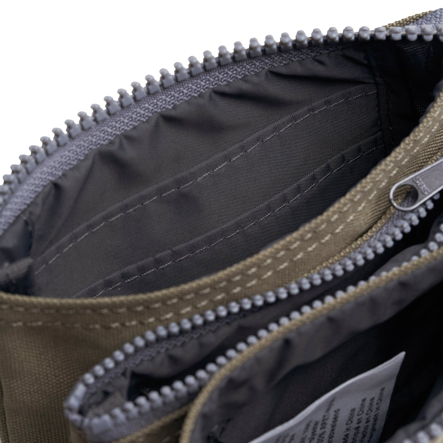 Carnaby Small Wallet in Taupe