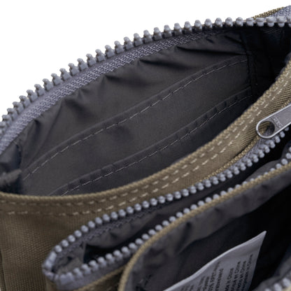 Carnaby Small Wallet in Taupe