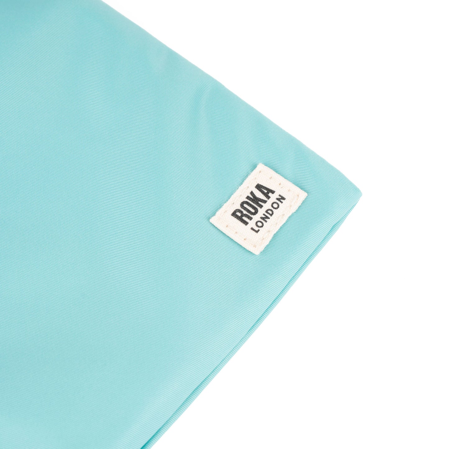 Chelsea Pocket Sling in Aquatic Awe Nylon