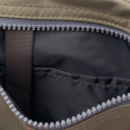 Chelsea B Medium Crossbody Bag in Taupe