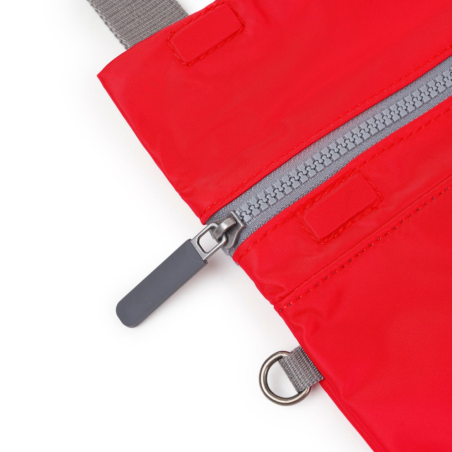 Stratford Crossbody in Chilli Oil