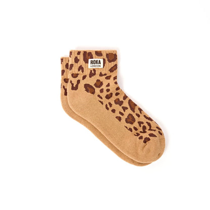 Wembley Ankle Socks in Savannah Leopard Sand Organic Cotton