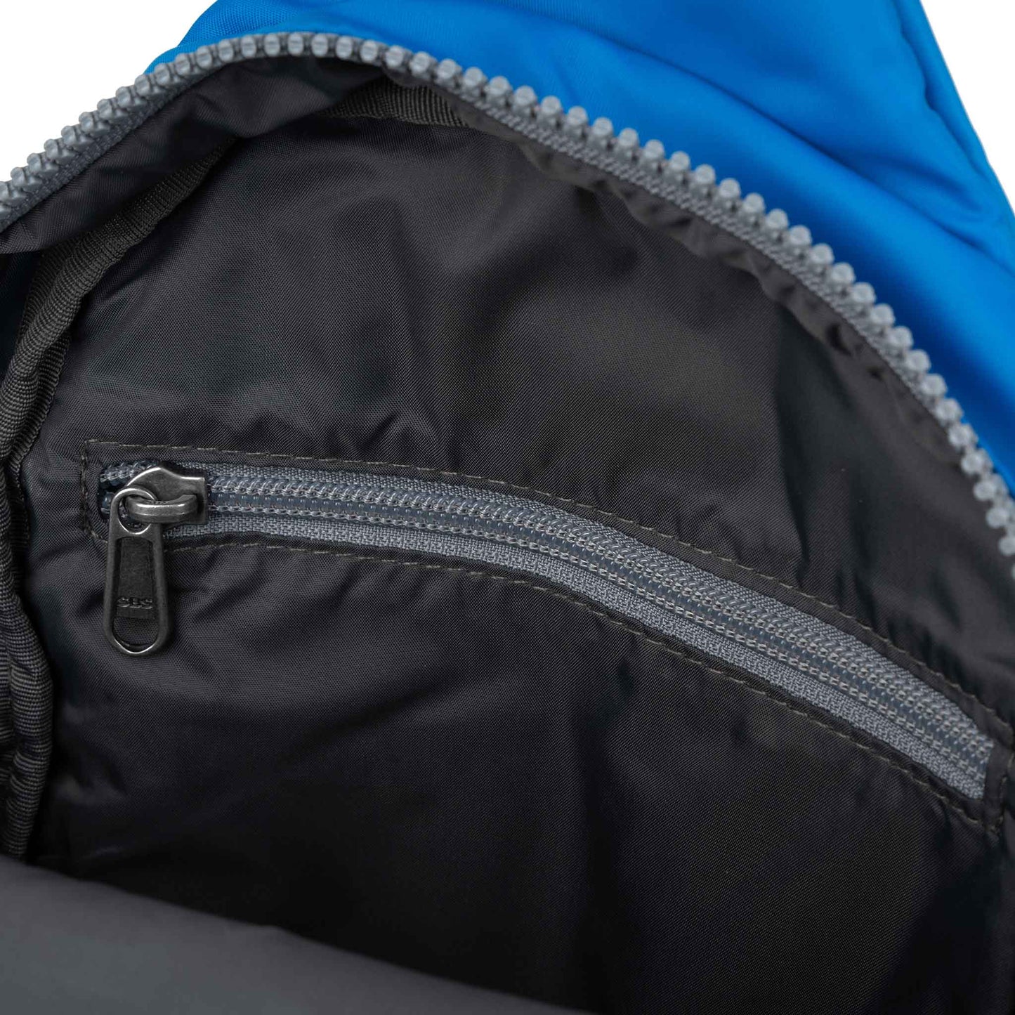 WILLESDEN B NEON BLUE RECYCLED NYLON