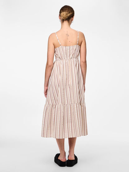 PCAITLYN Seersucker Midi Dress